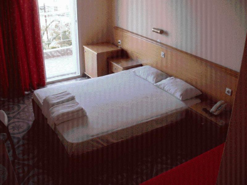 Hotel Aphroditi Agia Paraskevi  Esterno foto